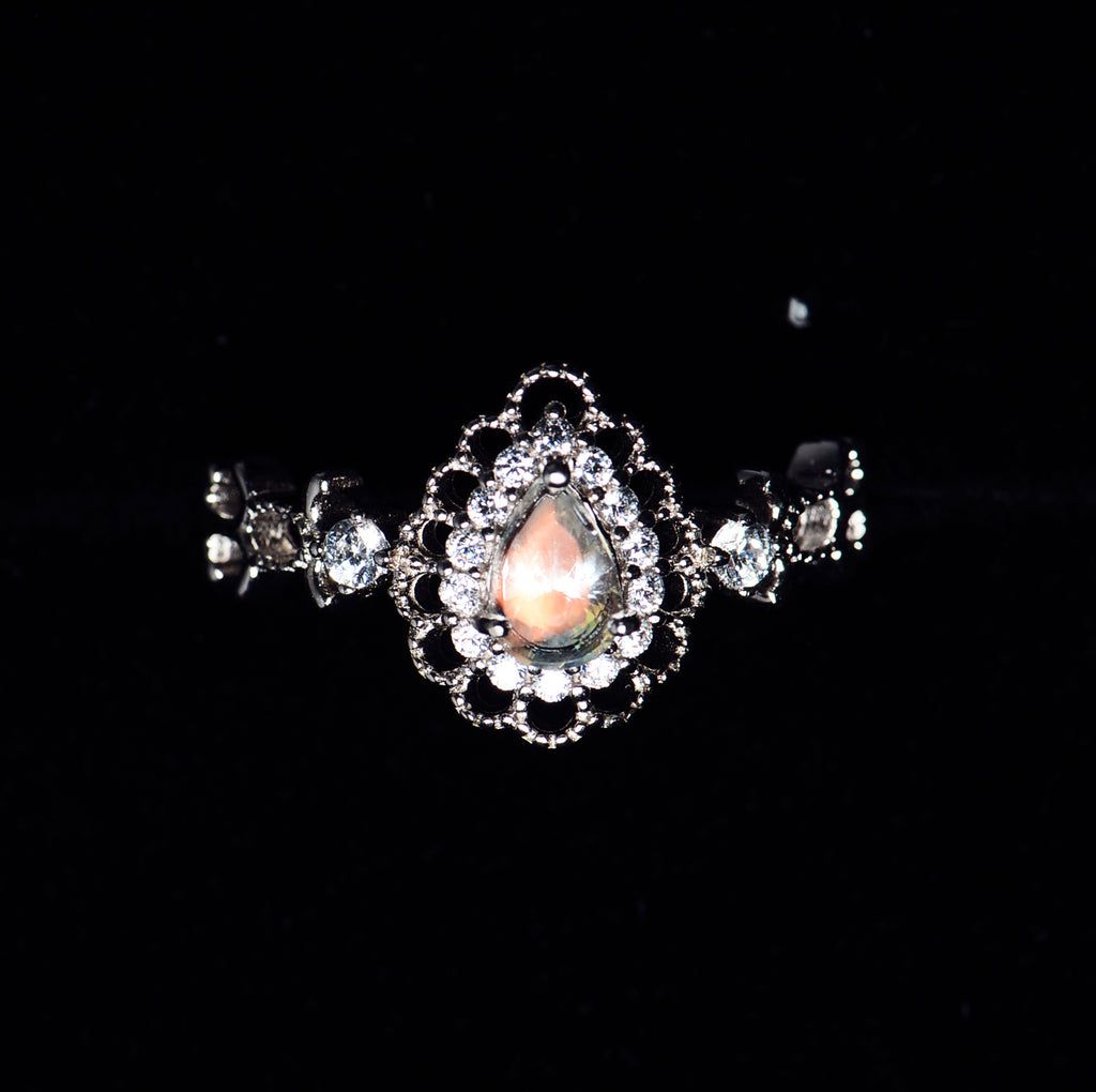 SJR004 Madagascar Moonstone Faceted Ring
