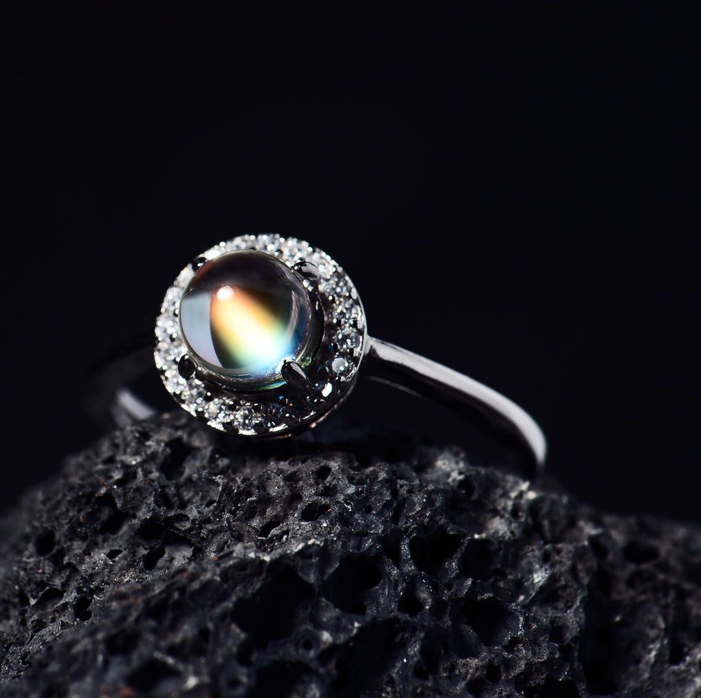 SJR005 Madagascar Moonstone Halo Ring