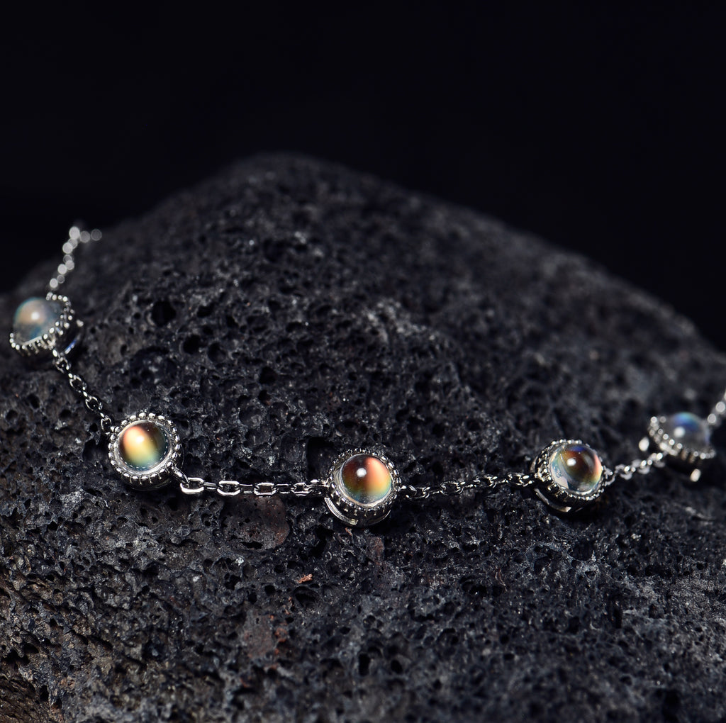 SJB003 Madagascar Moonstone Bezel Bracelet