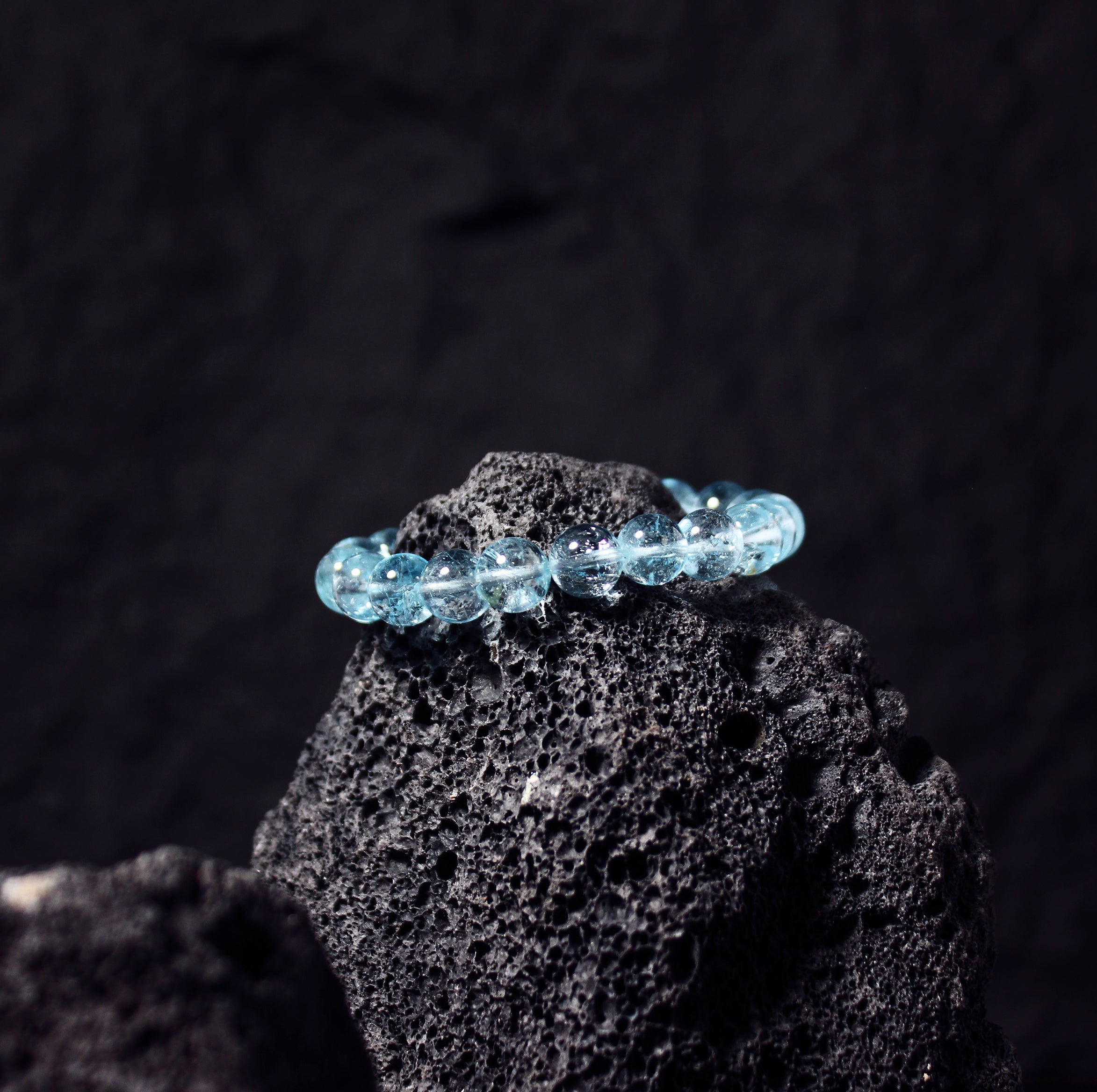 Blue Topaz - Premium